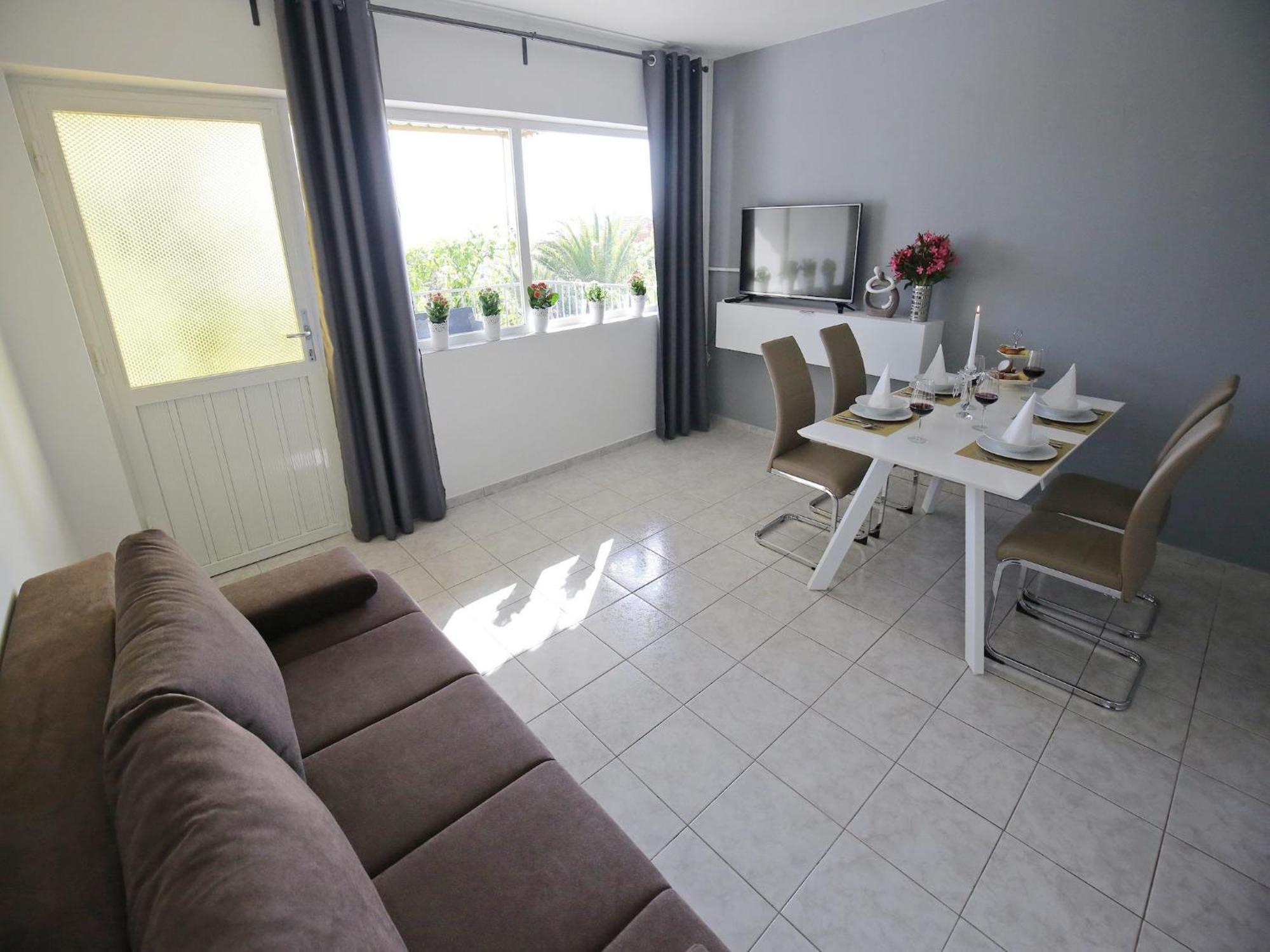 Scenic Holiday Home In Bibinje Near Sea Экстерьер фото