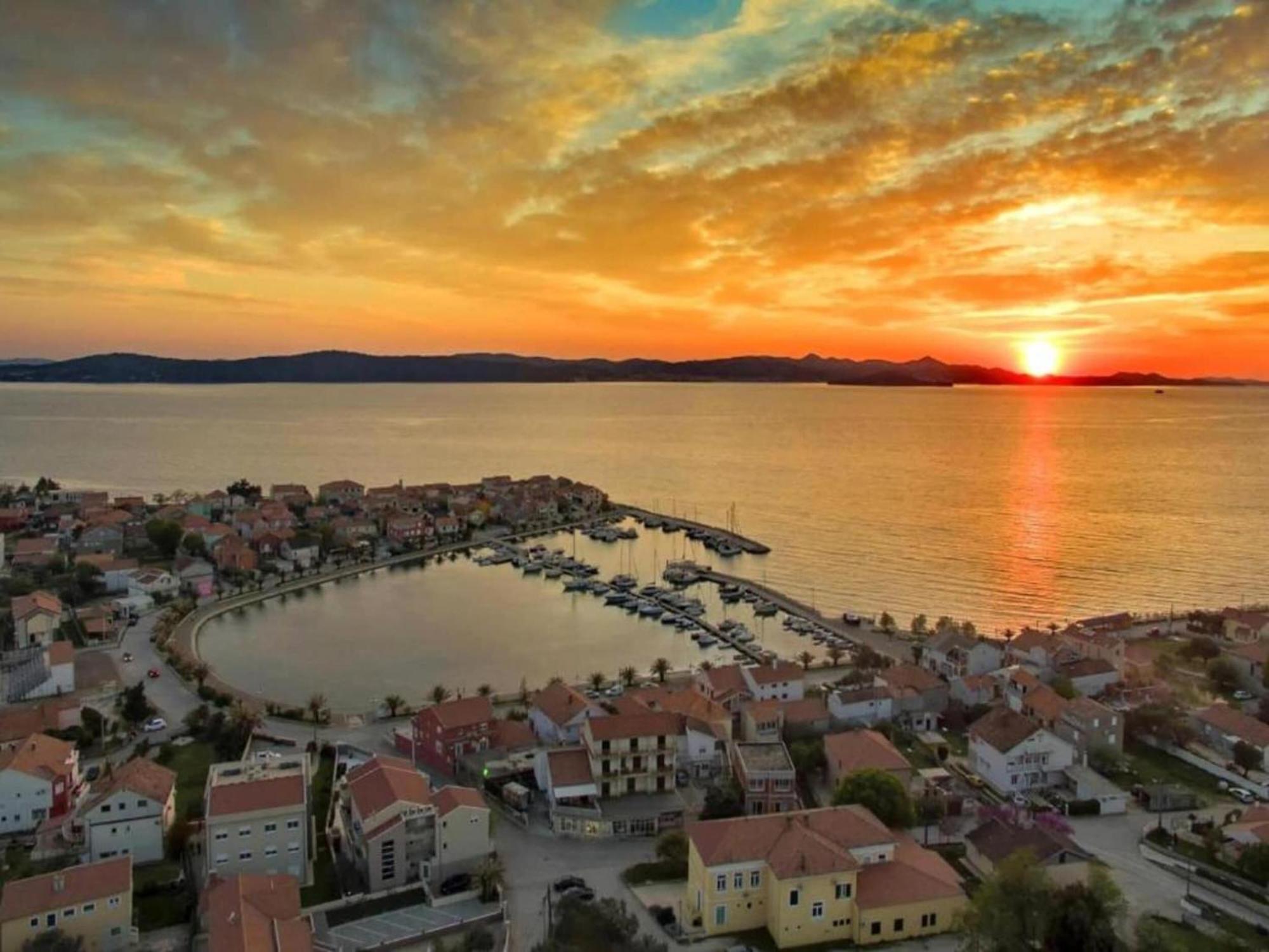Scenic Holiday Home In Bibinje Near Sea Экстерьер фото