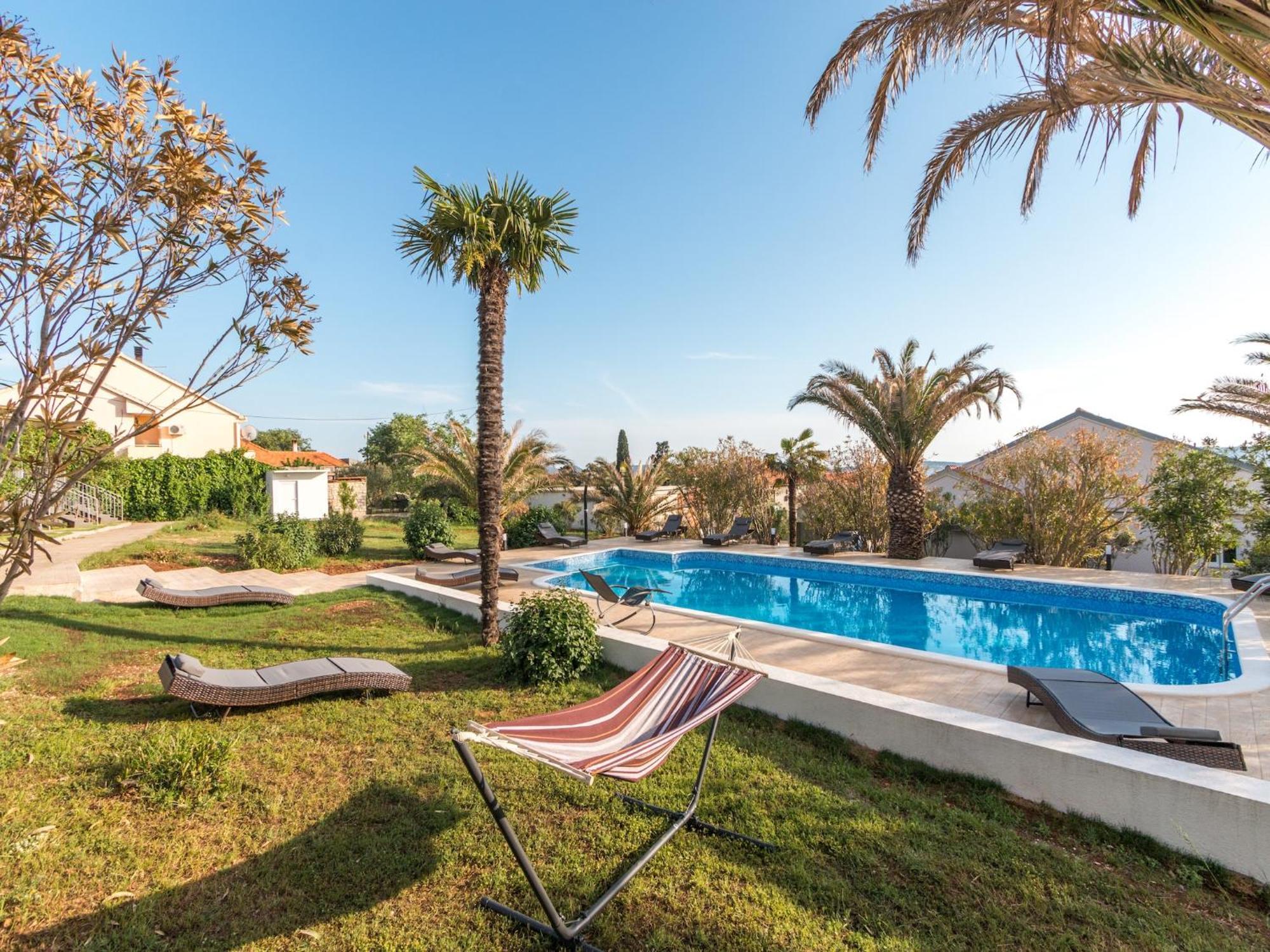Scenic Holiday Home In Bibinje Near Sea Экстерьер фото
