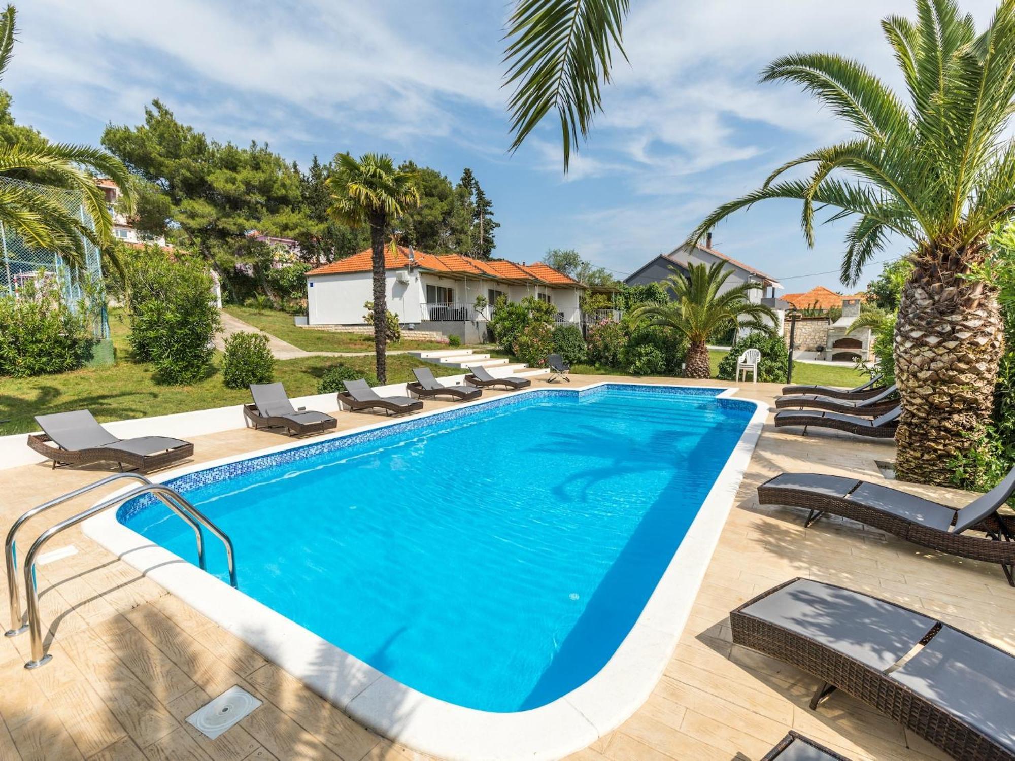 Scenic Holiday Home In Bibinje Near Sea Экстерьер фото