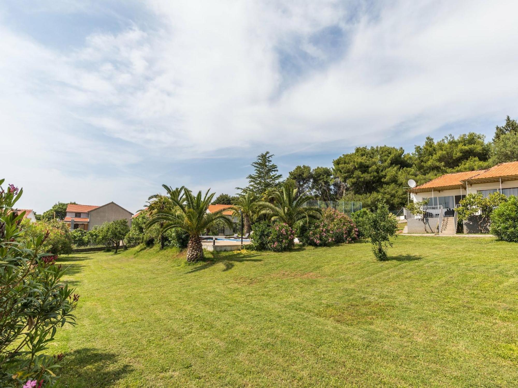 Scenic Holiday Home In Bibinje Near Sea Экстерьер фото